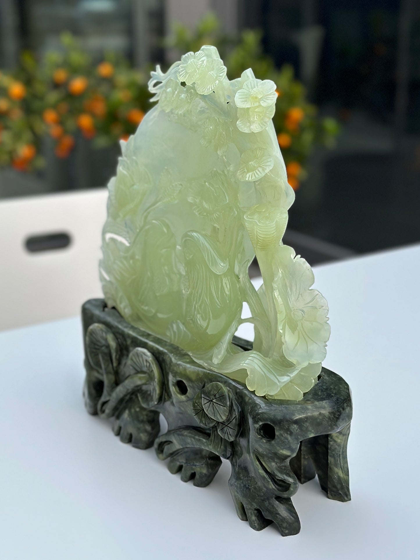 Eternal Love: Jade Sculpture of the Traditional Chinese Biyi Bird