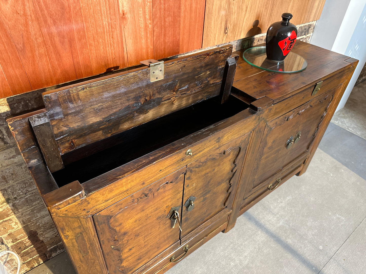 Traditional Chinese 19th Century Elm Wood Sideboard