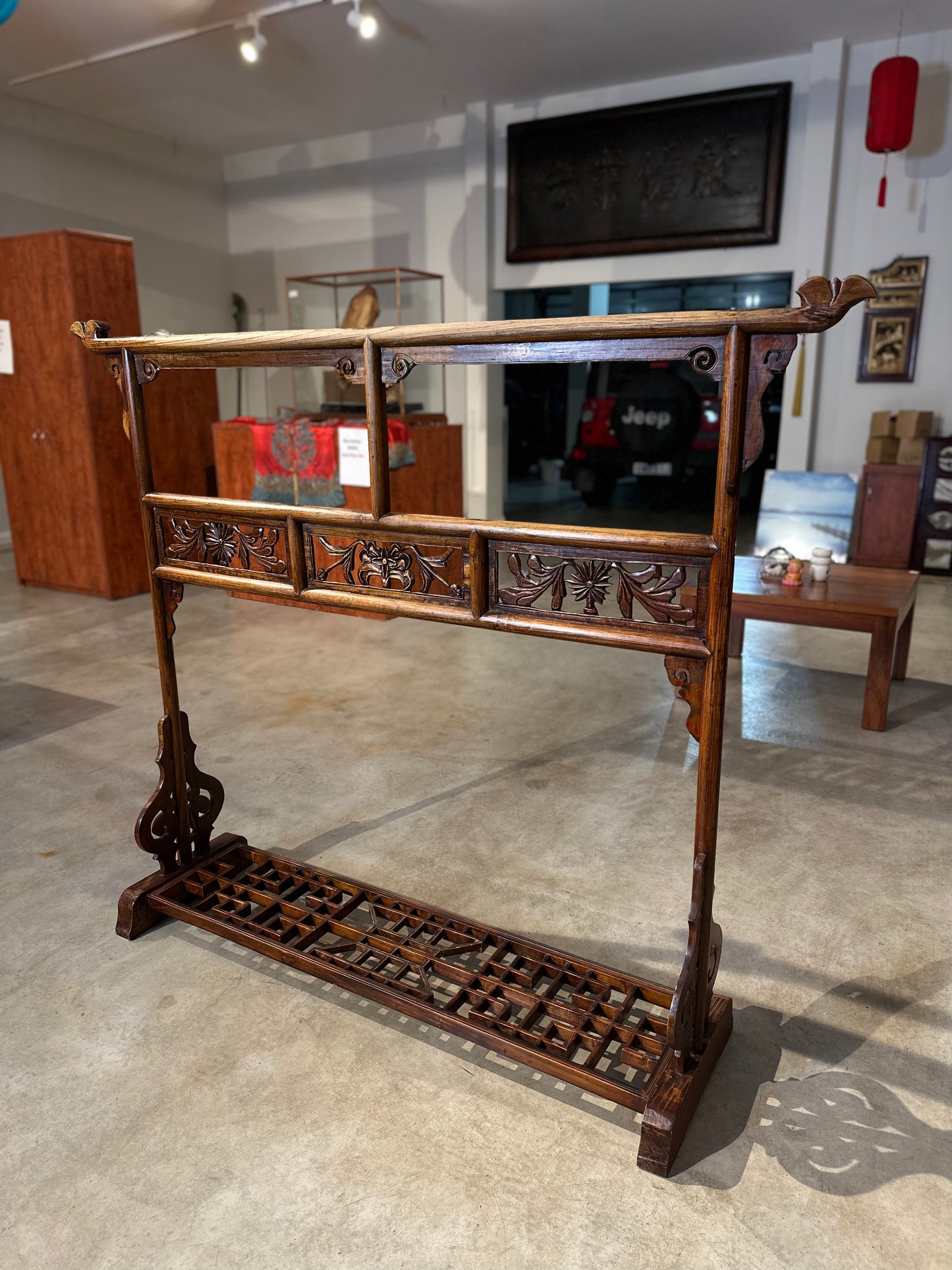 Rare Chinese Antique Elm Wood Clothing Stand